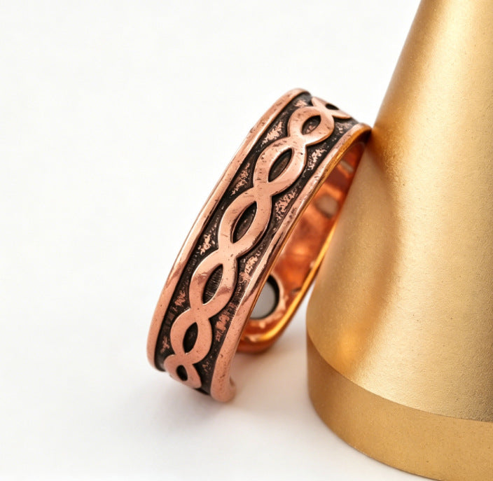Bronze Creative Pattern Magnet Retro Fashion High Sense Ring