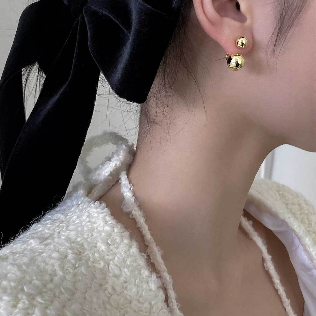 Women's Ear Niche Design Advanced Cold Wind Graceful Earrings