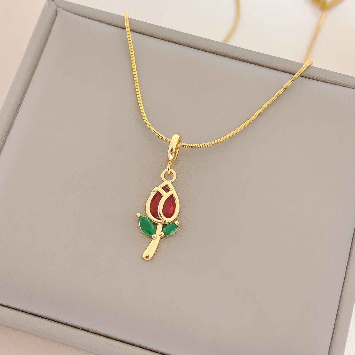 Women's Cute Graceful Titanium Steel Versatile High-grade Necklaces