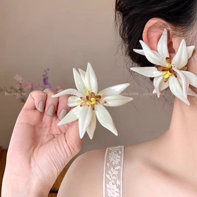 Women's Super Fairy Dopamine Color Mesh Flower Tassel For Unique Beautiful Earrings