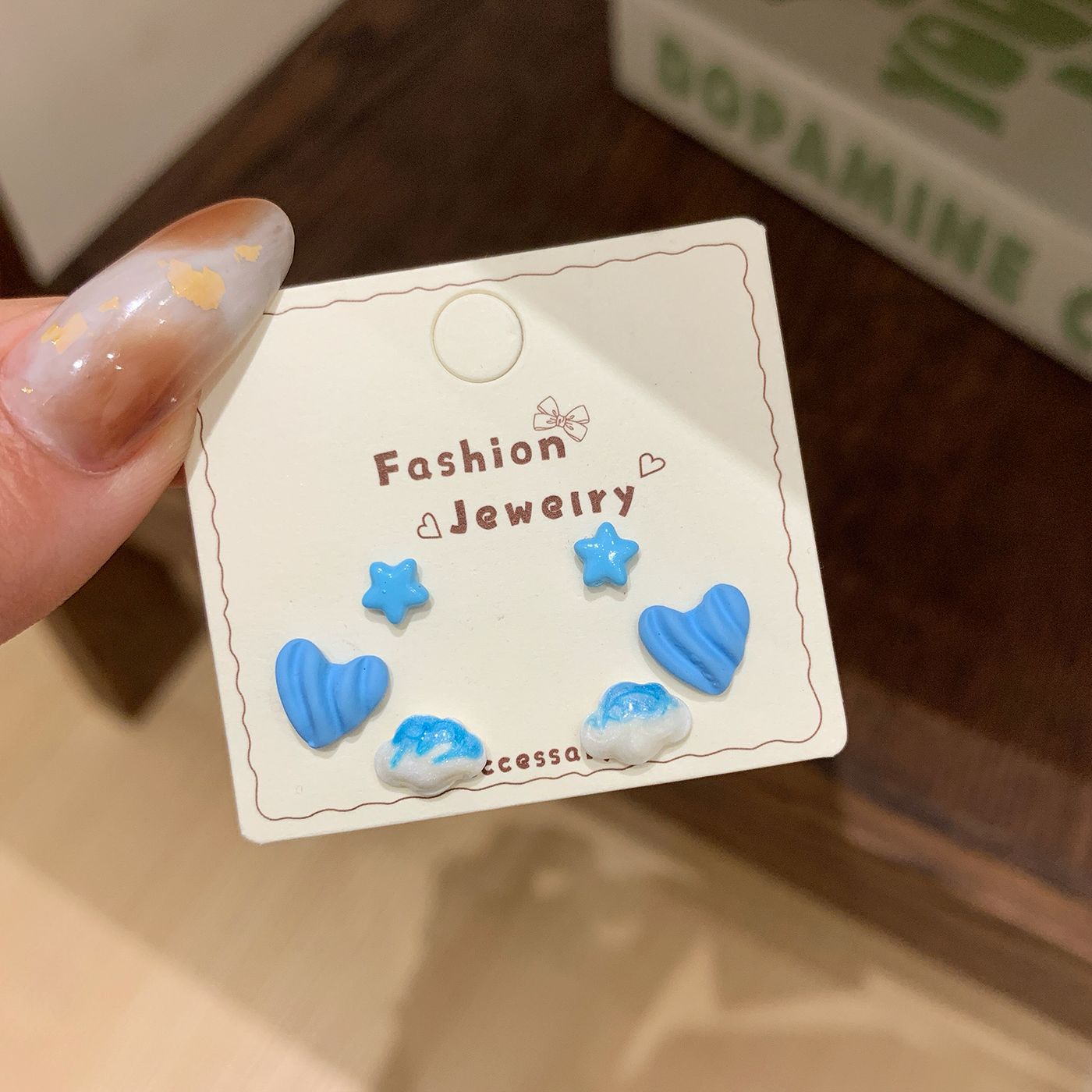 Women's Cartoon Cute Flowers Loves Cats Three-piece Stud Earrings