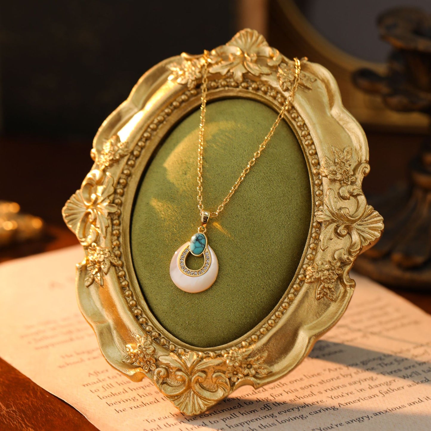 Hollow High-grade Blue Turquoise Clavicle Chain Necklace