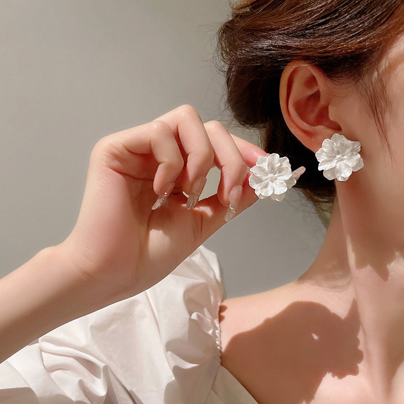 Fresh Butterfly Flower Light Luxury Long Earrings