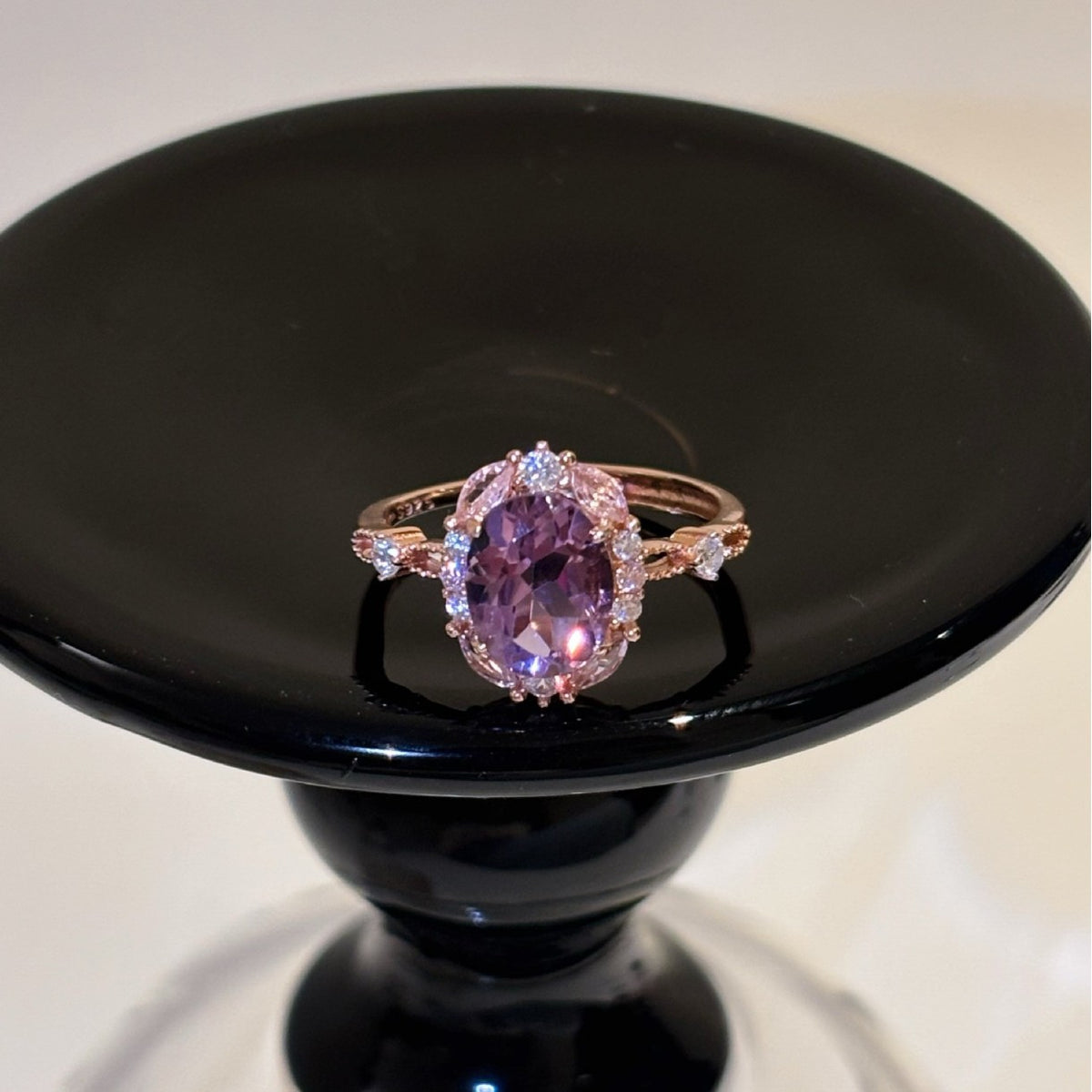 Women's Amethyst Rhinestone Big Diamond Rose Gold Refined Grace Ring