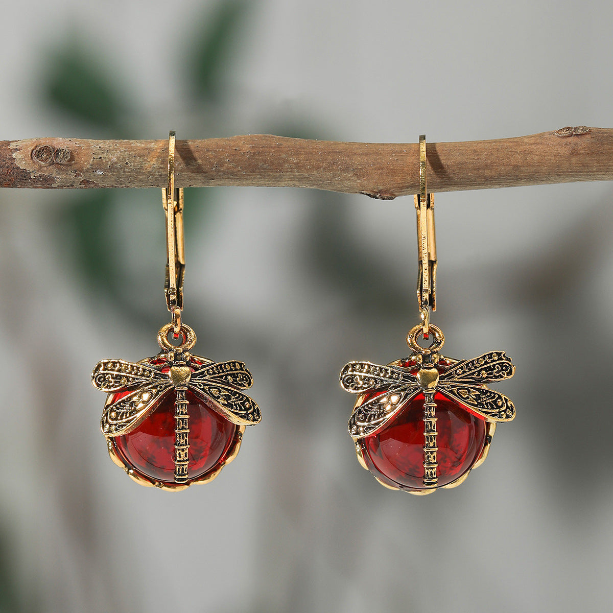 Women's Creative Vintage Dragonfly Green Crystal Charm Pendants