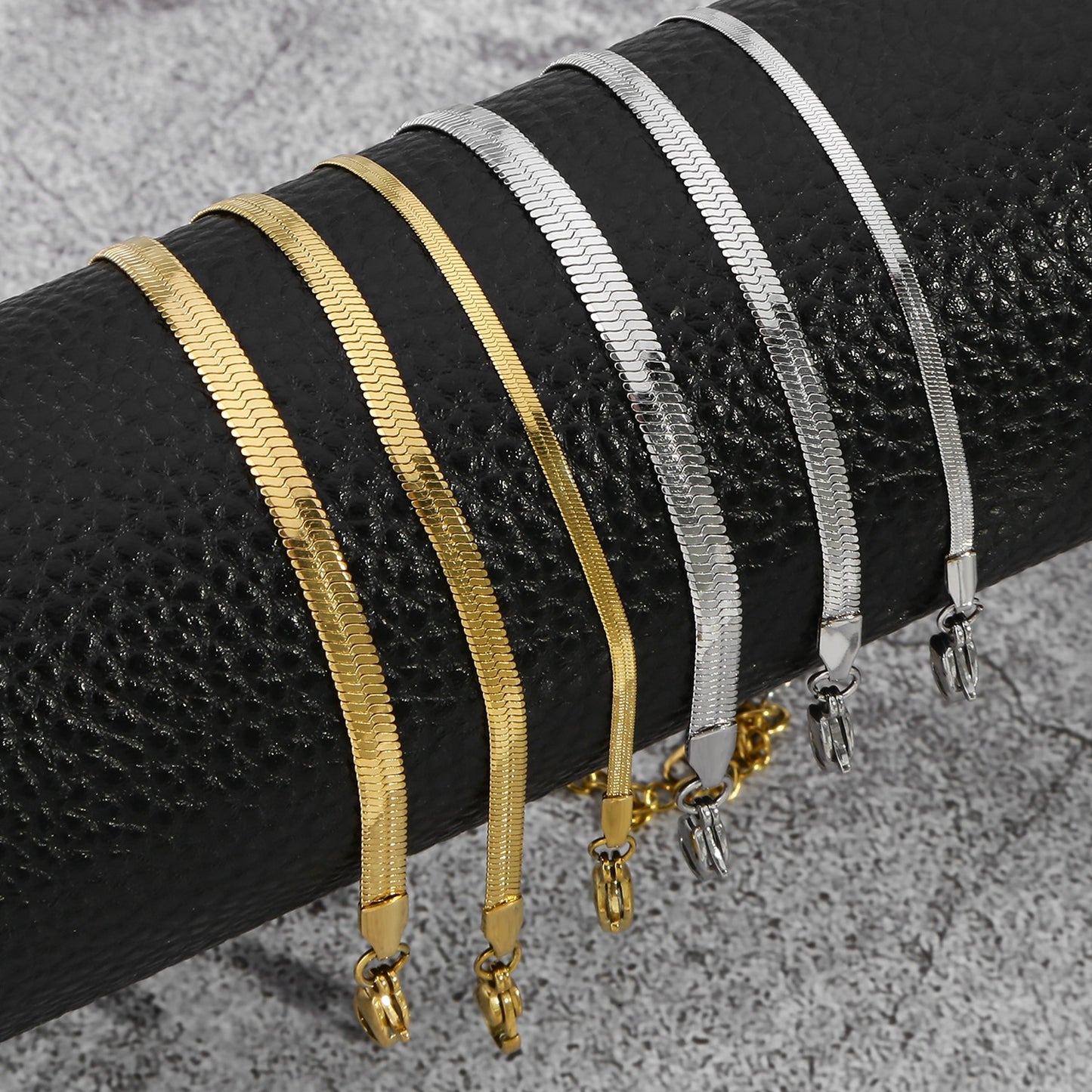 Metallic Titanium Steel Stainless Gold Blade Chain Bracelet