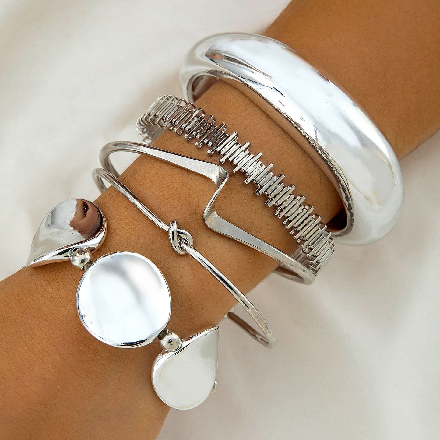 Popular Durable Line Geometric Exaggerated Open-ended Bracelets
