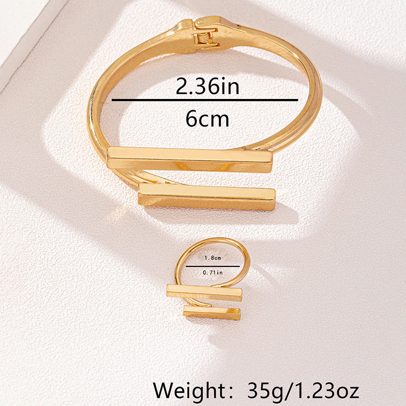 Women's Personality Creativity Metal Geometry Square Opening Bracelets