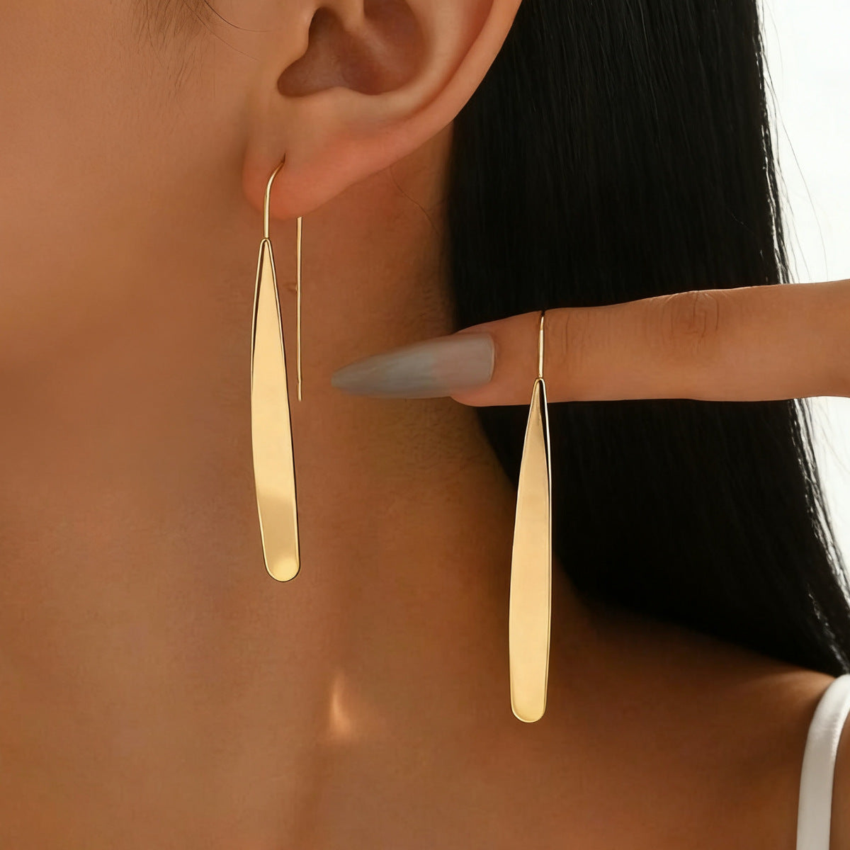 Geometric Stylish Glossy Light Luxury High Sense Design Ear Earrings