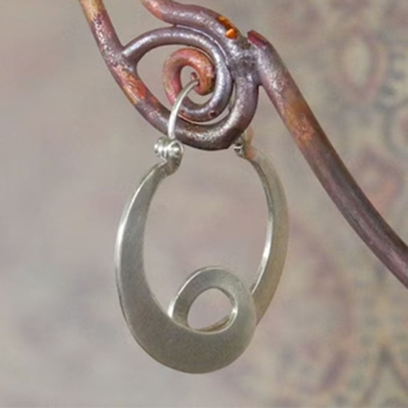 Curved Metal Ear Retro Hollow Curly Ancient Earrings
