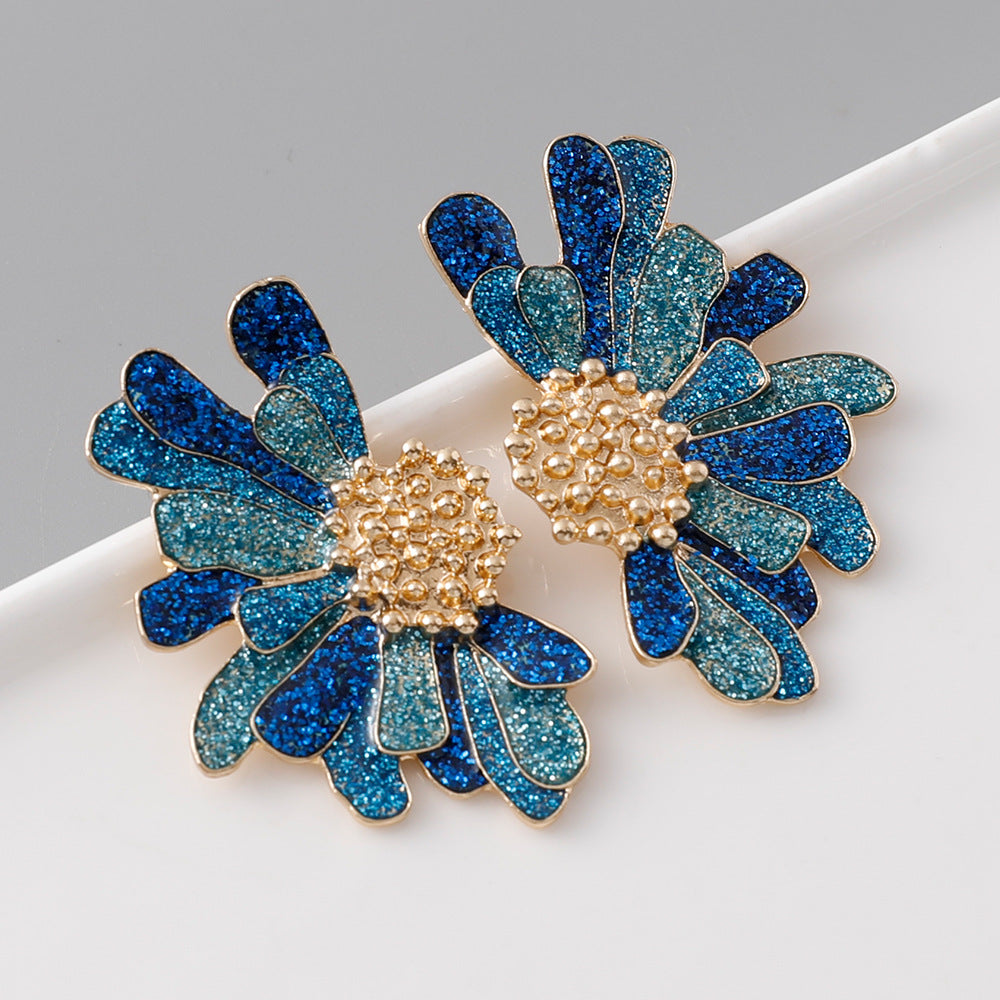 Female Design Sense Niche Shaped Flower Irish Earrings