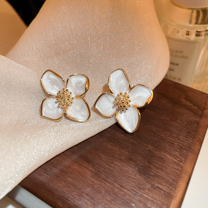 Net Yarn Flowers Tassel Fresh Sweet Earrings