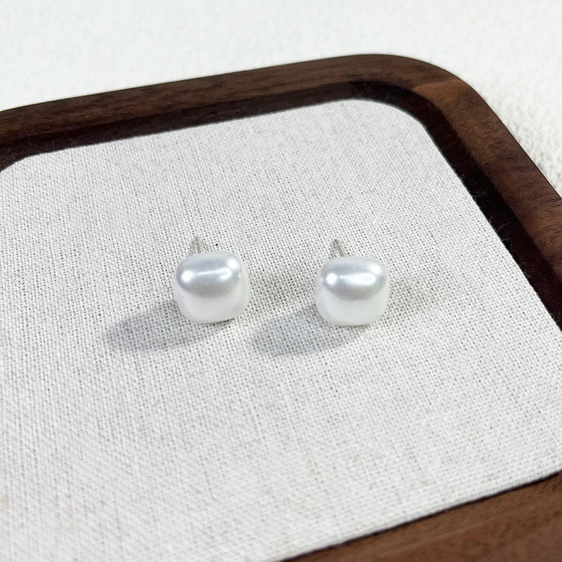 Luxury Simplicity Polo Pearl Fashion Generous Earrings