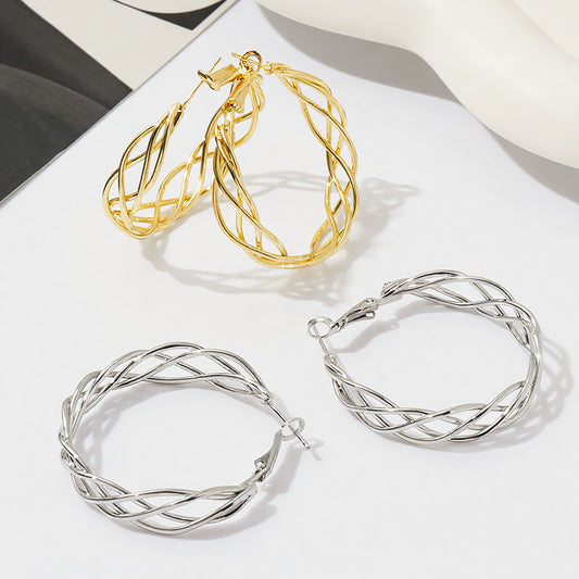 Retro Hollow Twist Hoop Special Interest Light Earrings