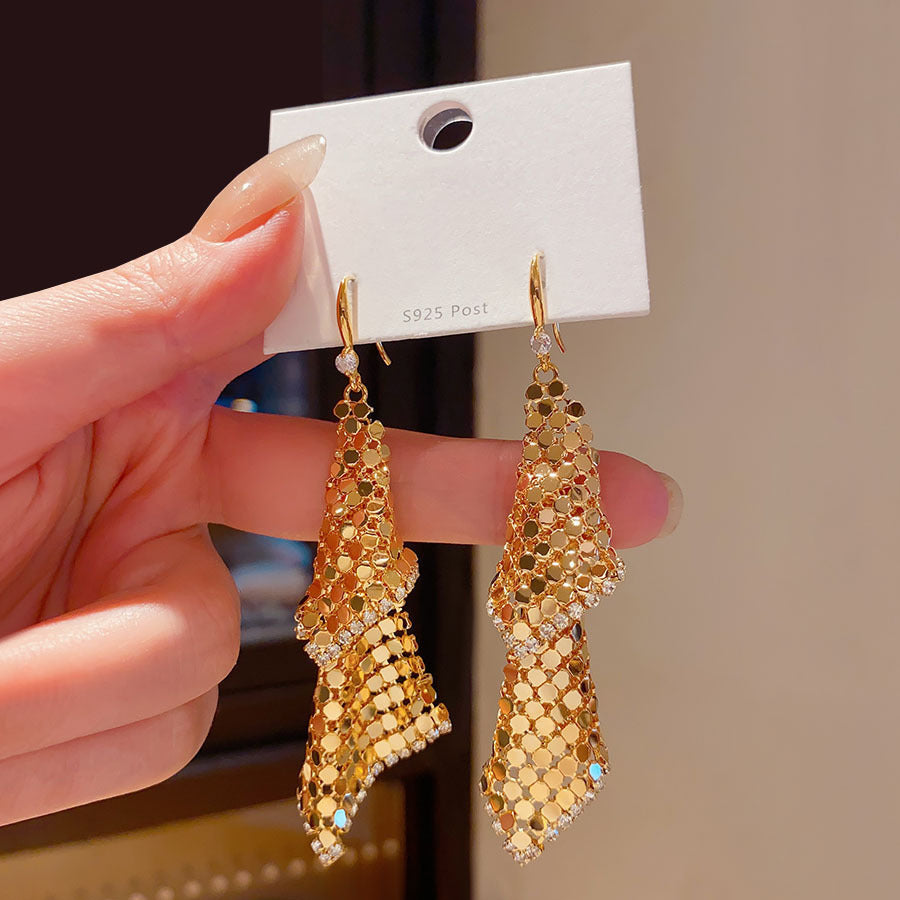 Women's Sier Needle Zircon Water Drops Tassel Fashionable Light Luxury High-grade Rings