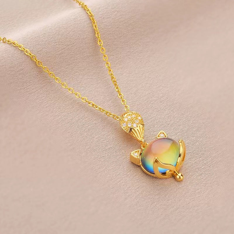 Little Fox Stone Female Clavicle Chain Light Luxury Minority Design Necklaces
