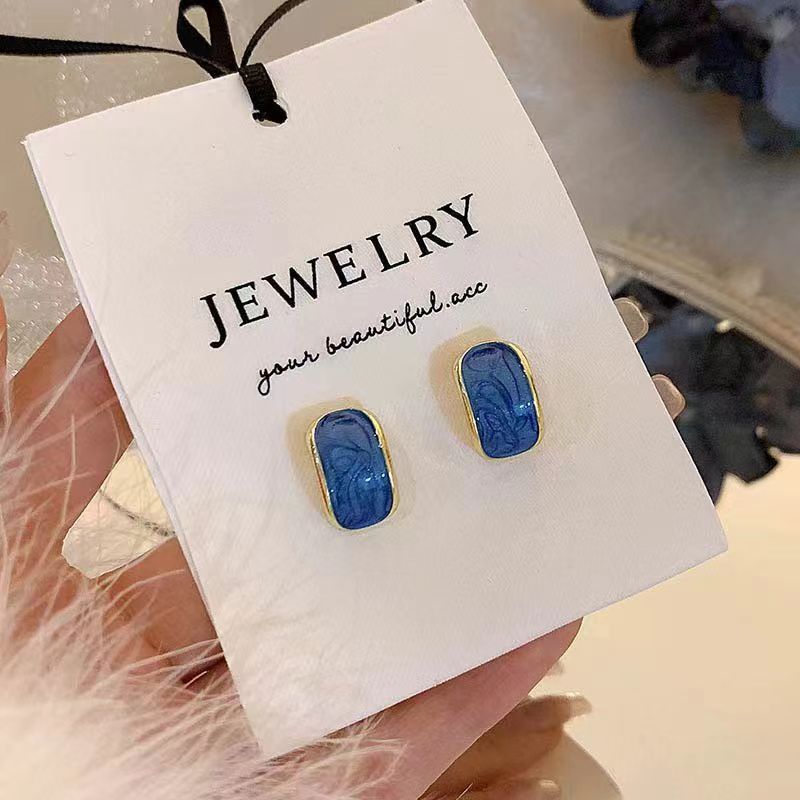 Women's Fairy Sweet Potato Purple Blue Pink High-grade Temperament Stud Earrings