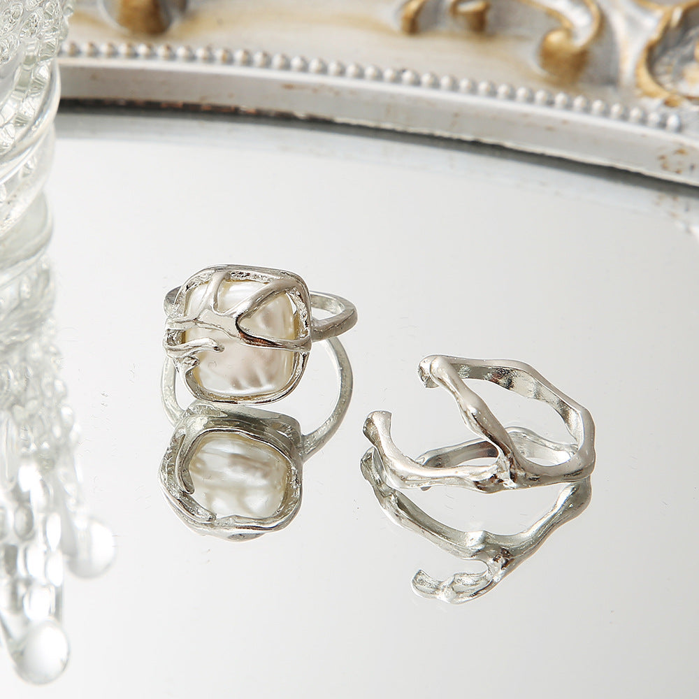 Design Irregular Pearl Set Of 2 Rings