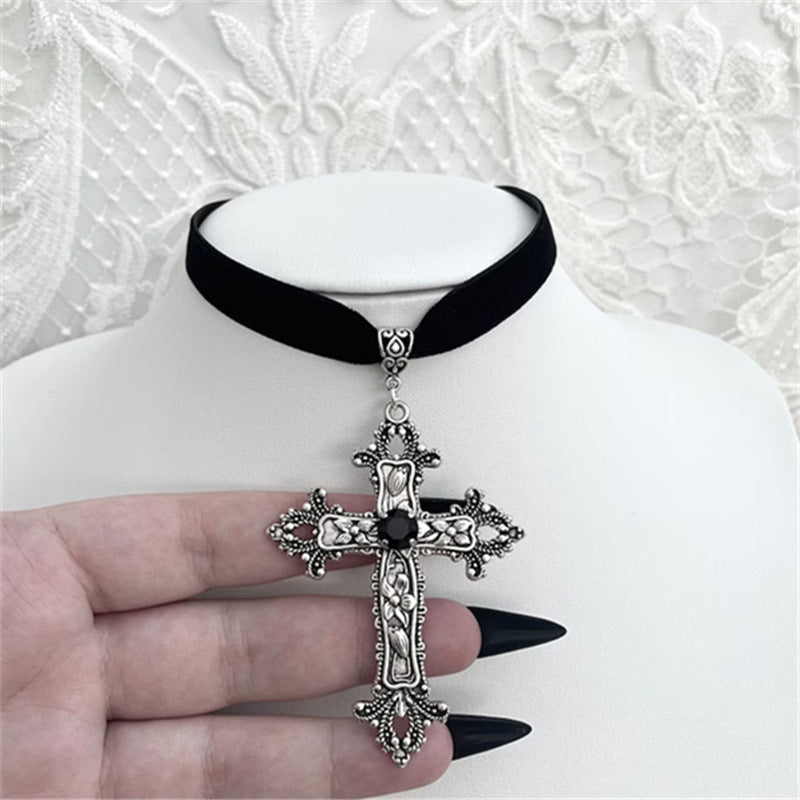 Exaggerated Gothic Black Gem Cross Veet Necklace