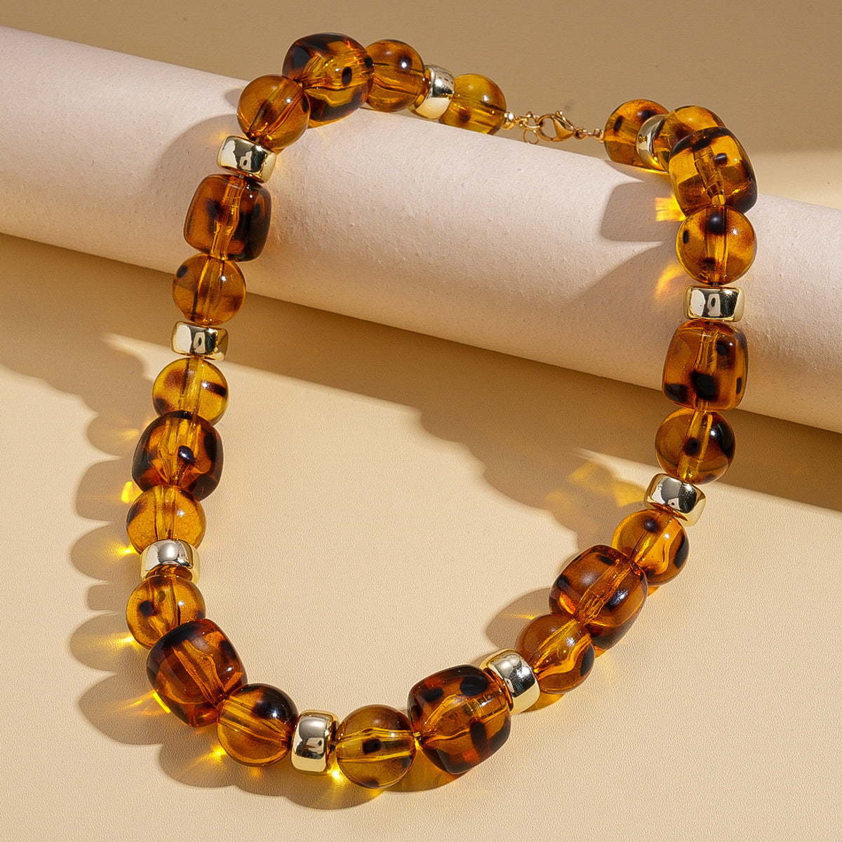 Women's Glass Beaded Pearl Temperament Wild Sweater Chain Light Luxury Necklace