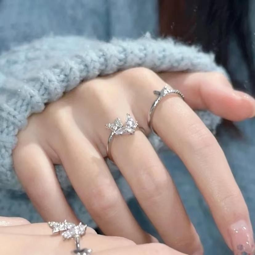 Refined Zircon Butterfly Simple Romantic Gentle Niche Ring