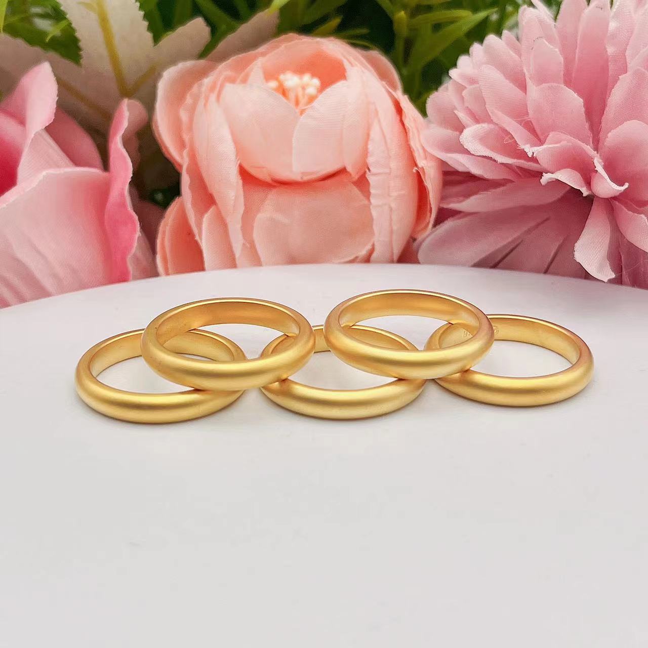 Gold Ancient Heritage Female Light Luxury High Sense Rings