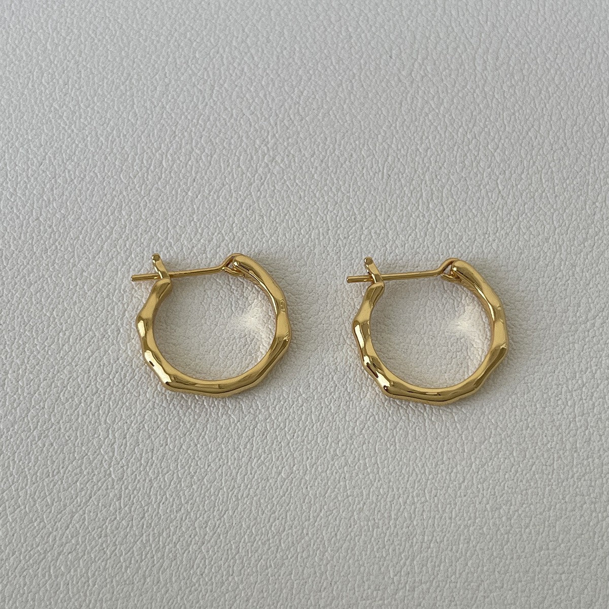 Women's Sier Needle Regular Simple Straight Ear Design High-grade Earrings