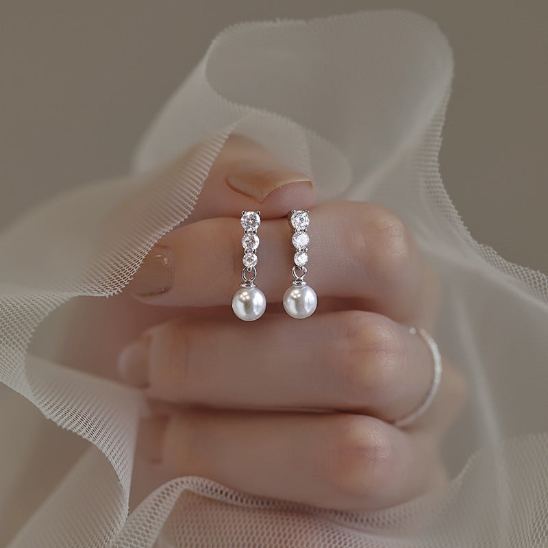 Women's Sterling Sier Imitation Pearl Fashionable Light Luxury Minority Earrings