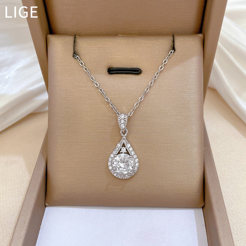 Titanium Steel Light Luxury Real Gold Water Drop Super Flash Necklace