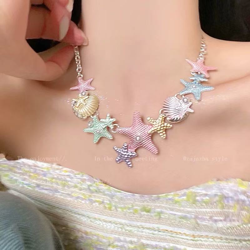 Women's Dopamine Beaded For Seaside Vacation Design Sweet Flower Necklaces