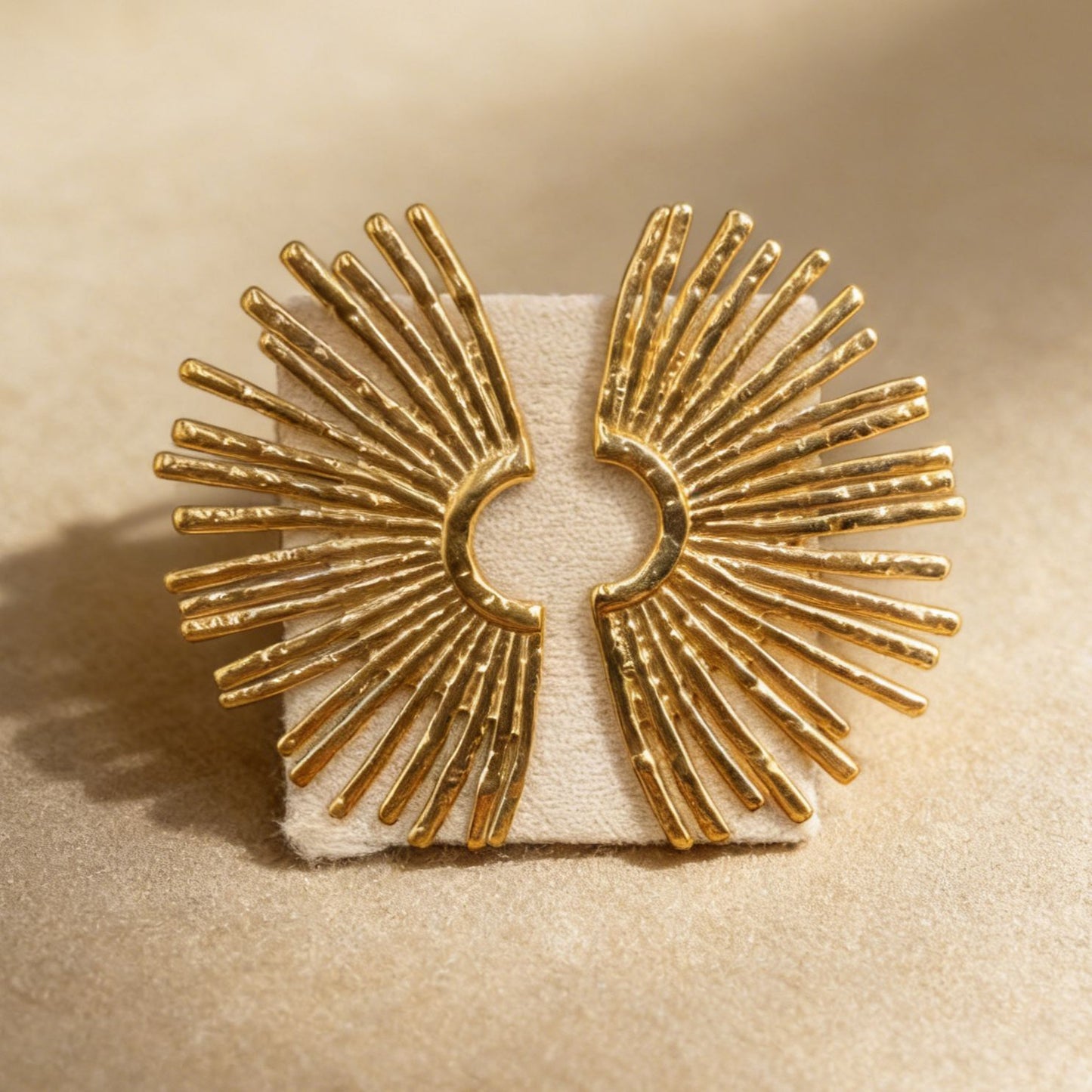 Exaggerated Stainless Steel Fan-shaped Sun Light Style Personality High-grade Geometric Rings