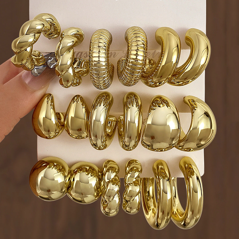 High-grade Golden Fabulous Personality Creative Twist Earrings