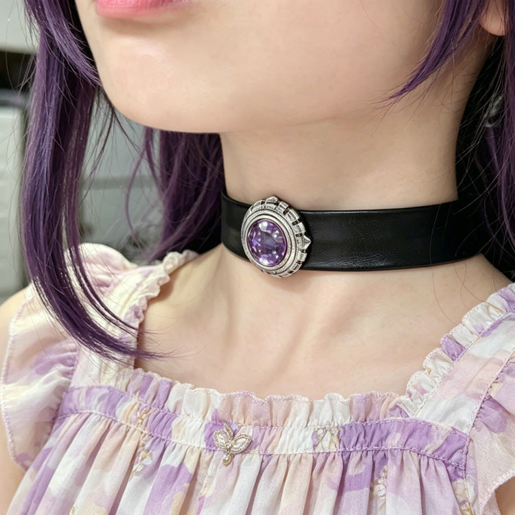 Women's Demon Hunting Team Props Neck Collar