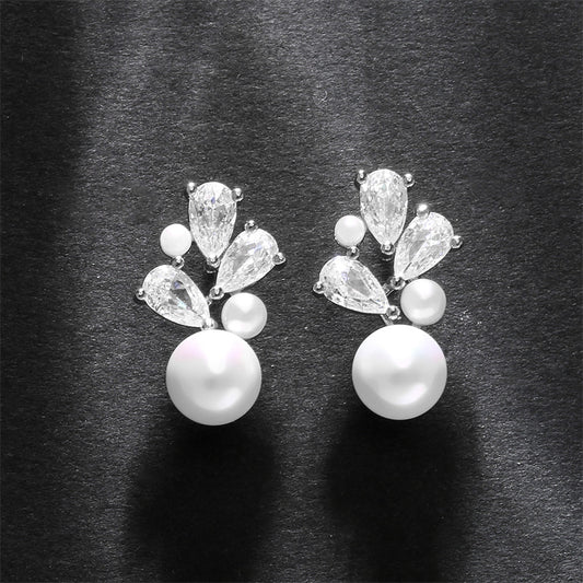 Zircon Pearl Fashion Temperament Bride Sweet Stud Earrings