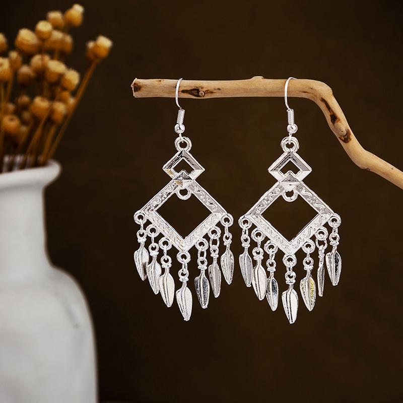 Imitation Sier Miao Minority Tourist Attractions Bohemian Exaggerated Long Leaves Earrings