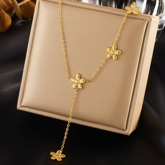 Women's Steel Niche Style Fresh Flower Gold Color Necklace