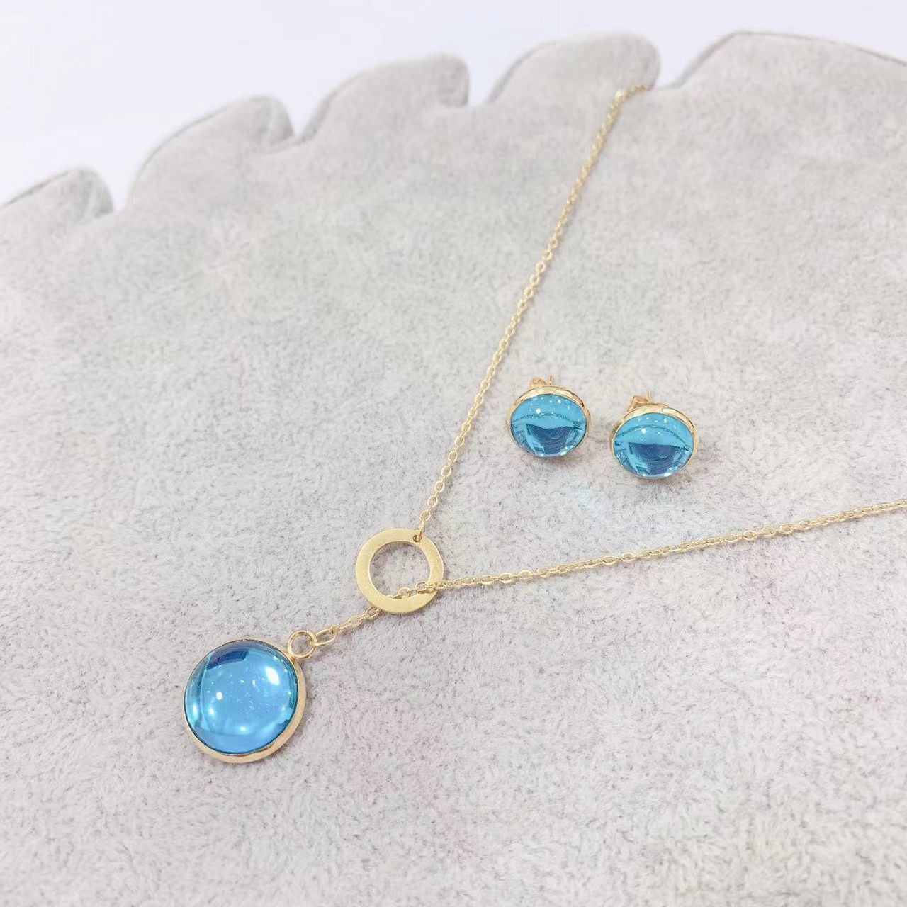High Quality Color Protection Light Luxury Titanium Necklaces