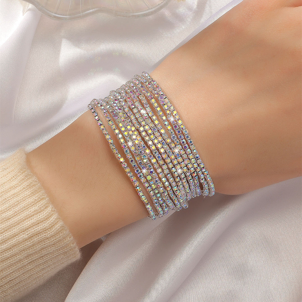 Women's Temperament Super Shiny Full Diamond Fine Fashion Bracelets