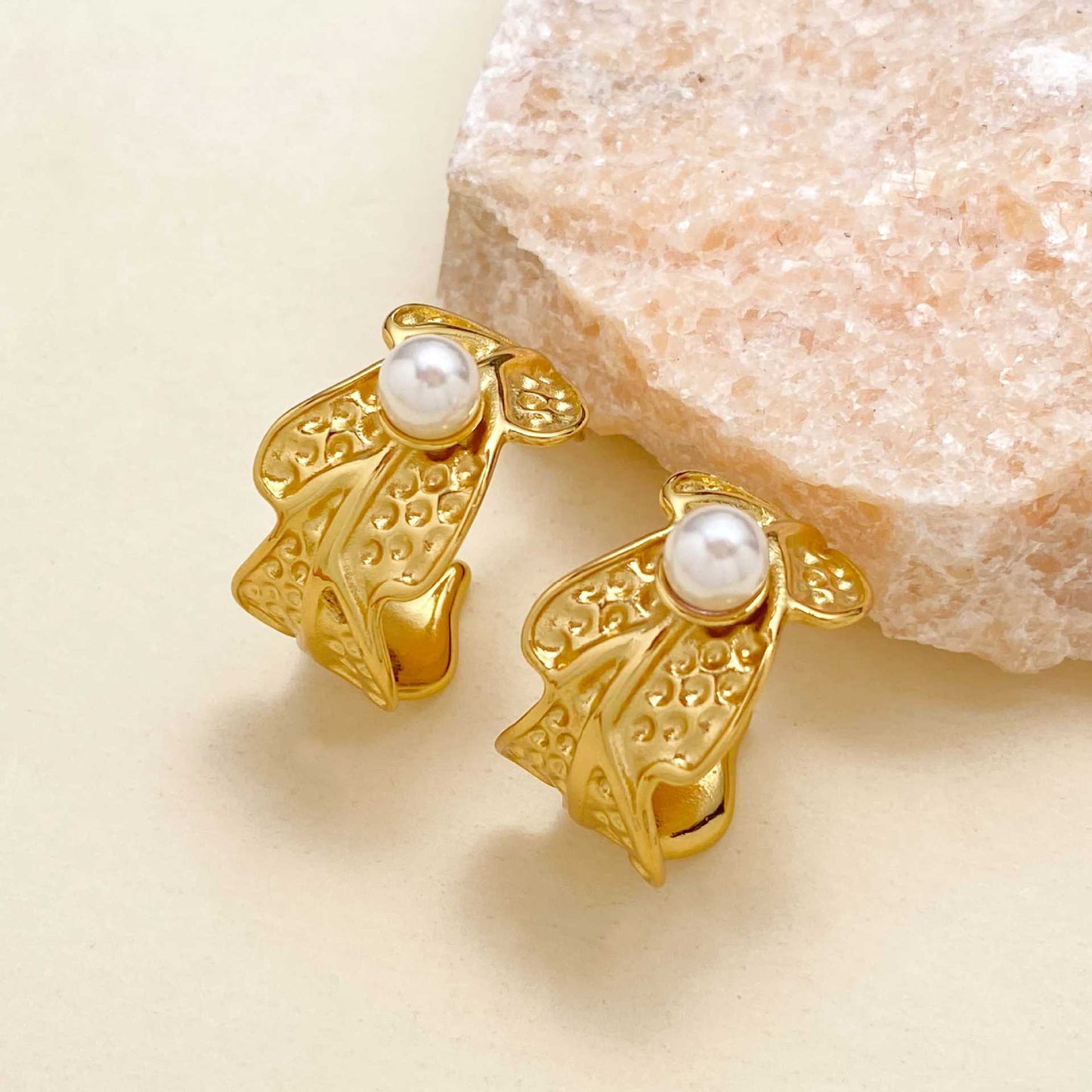 Affordable Luxury Fashion Exquisite Gold Geometric Niche Bag Earrings