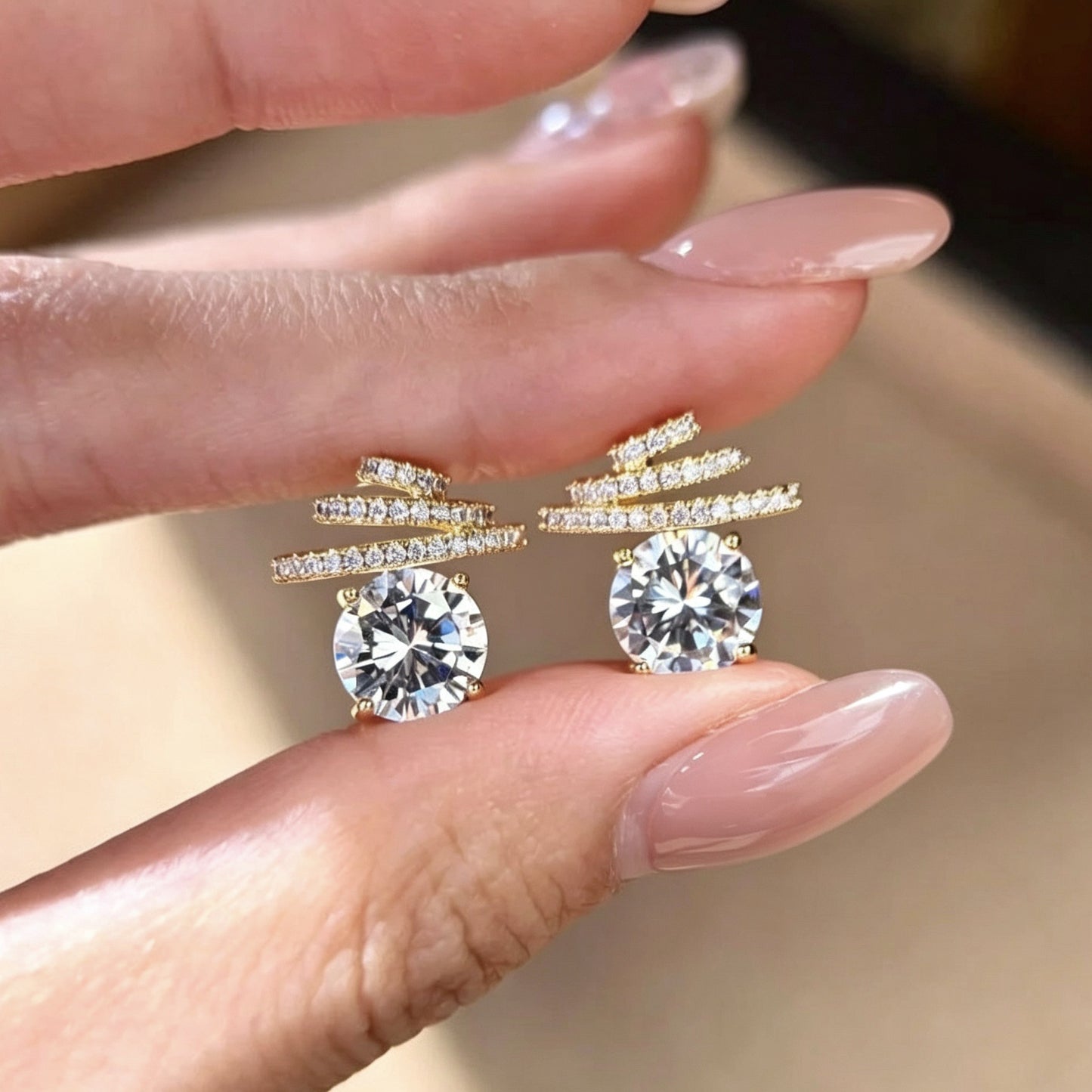 Daily Ear Exquisite Fashion Unique Rhinestone Light Luxury Small Earrings
