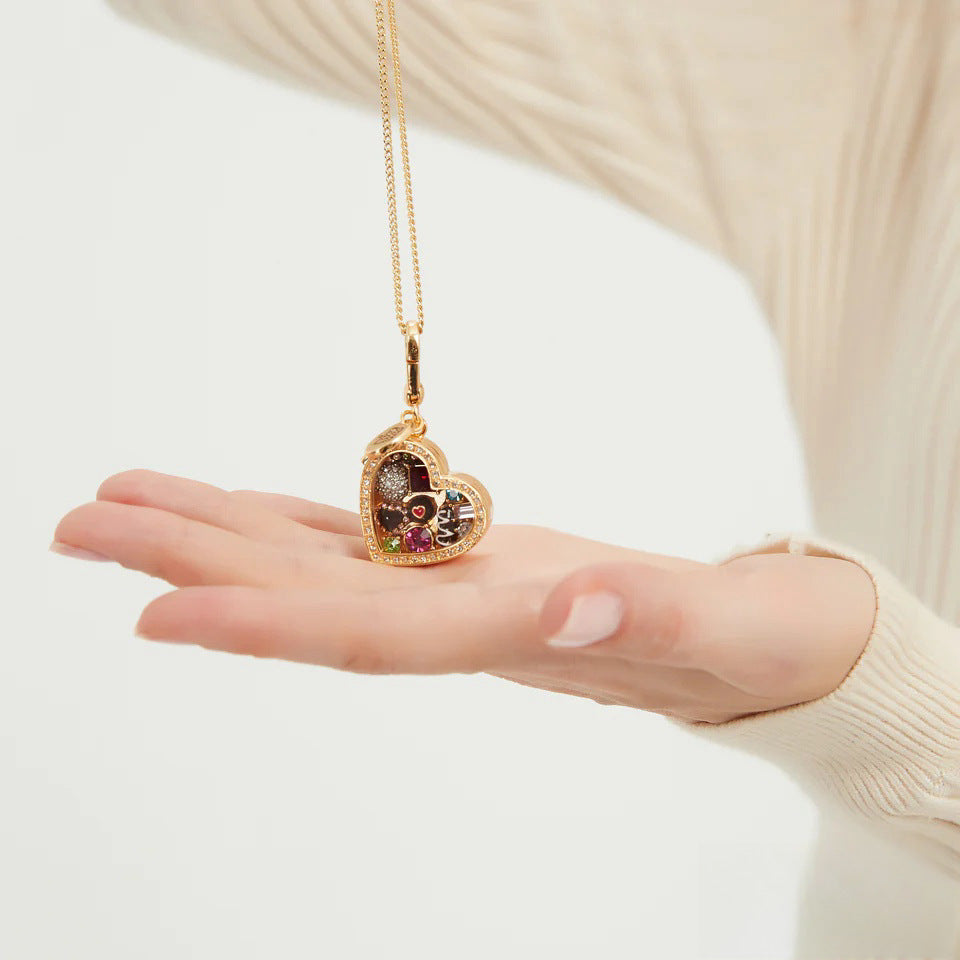 Open Close Chocolate Love Heart Storage Pendants
