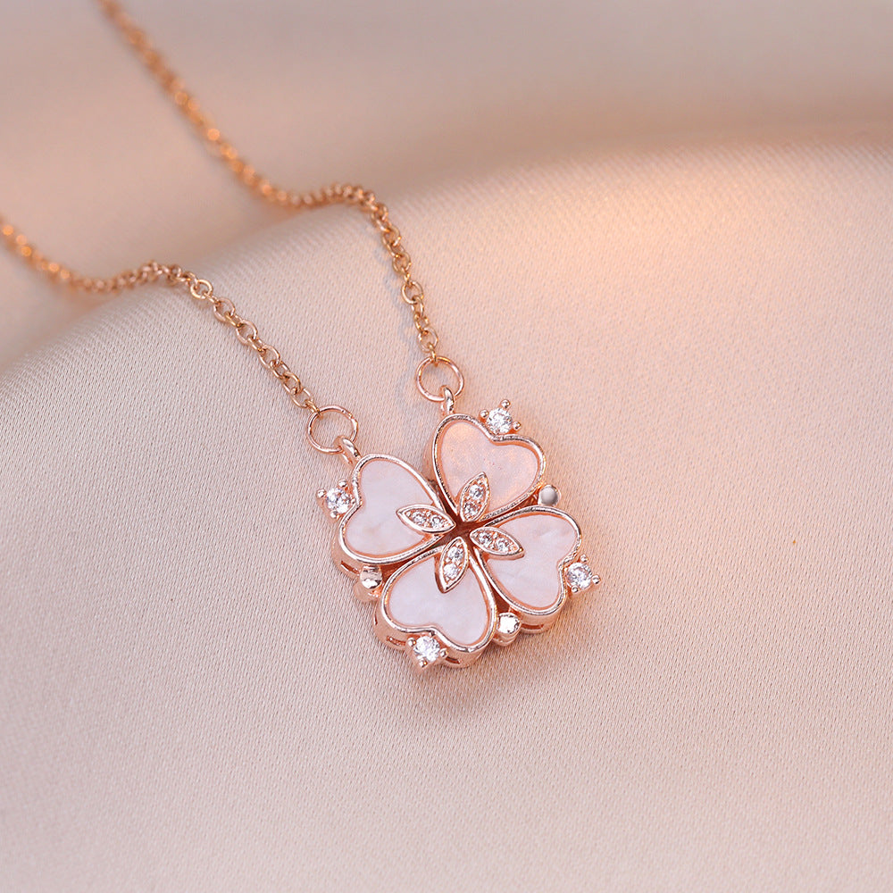 Broadcast Light Luxury Method Heart Clavicle Chain Necklaces