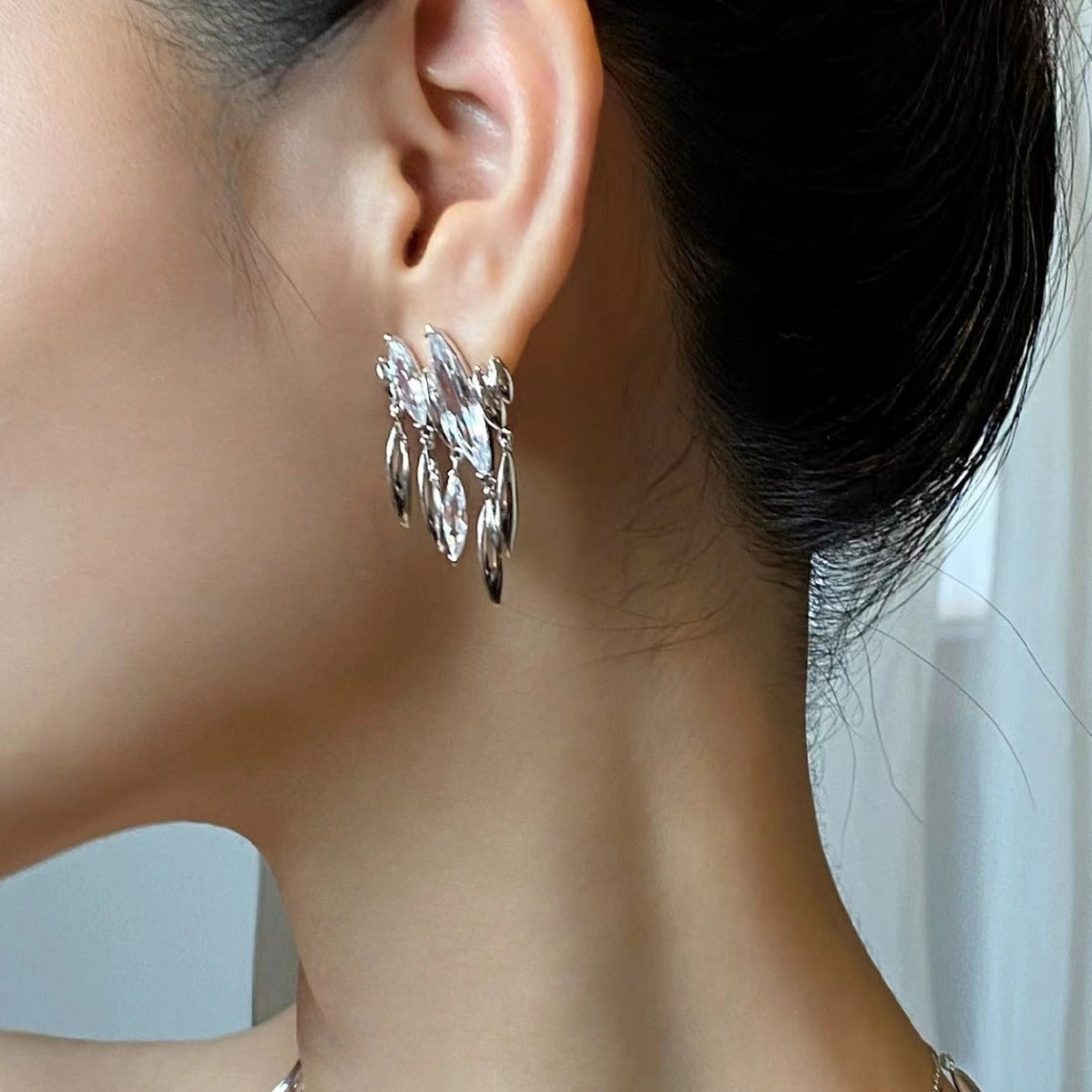 Eye Zircon Elegant Tassel Female Refined Earrings