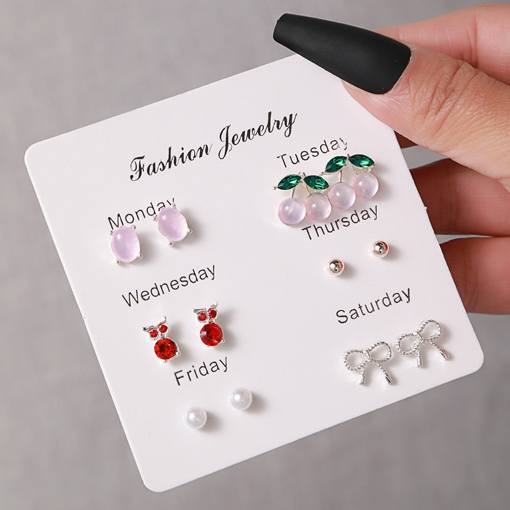 Women's Fashion Temperament Fairy Ear Week Exquisite Small Earrings