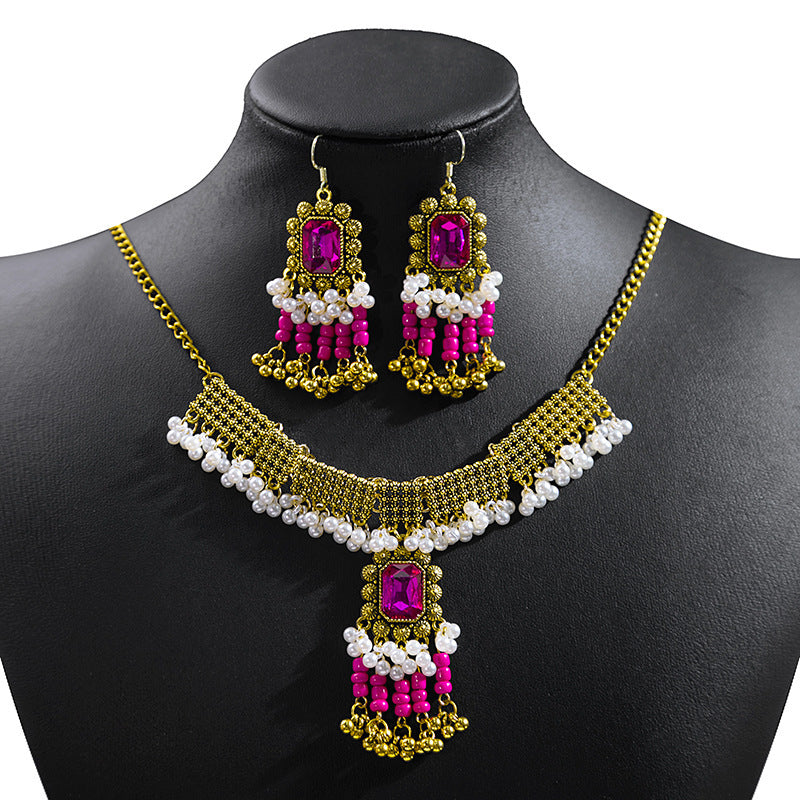 Women's Suite Retro Court French Pearl Water Jewelry Set
