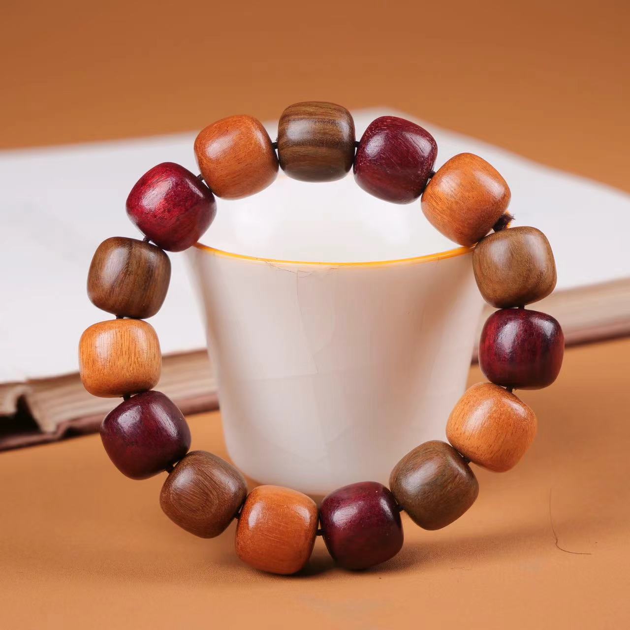 Women's Beads Rosewood Door Frame Yellow Pear Crafts Bracelet