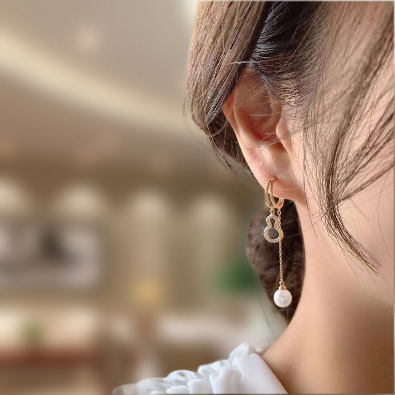 Women's Korean Style Asymmetric Simple Long Personalized Slimming Earrings