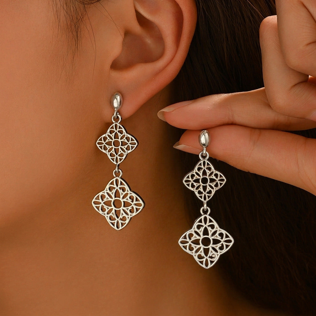 Women's Palace Style Minority Fashion Hollow Geometry Shape Design Rings