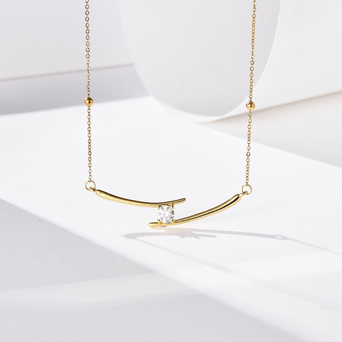 Titanium Steel Freshwater Pearl Opel Cross Clavicle Chain Batch Rose Necklace