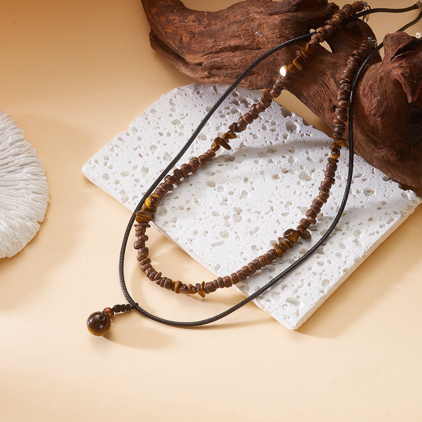 Women's Casual Versatile Contrast Color Bead Sun Shell For Minimalist Necklaces